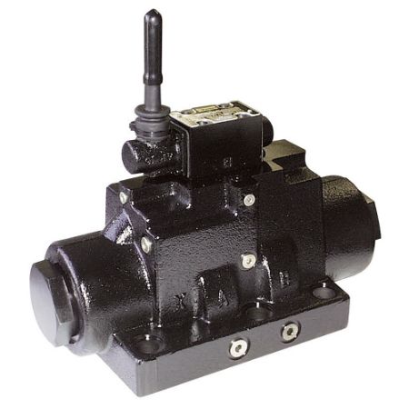 Picture for category Lever Operated Directional Control Valve - D101VL Series